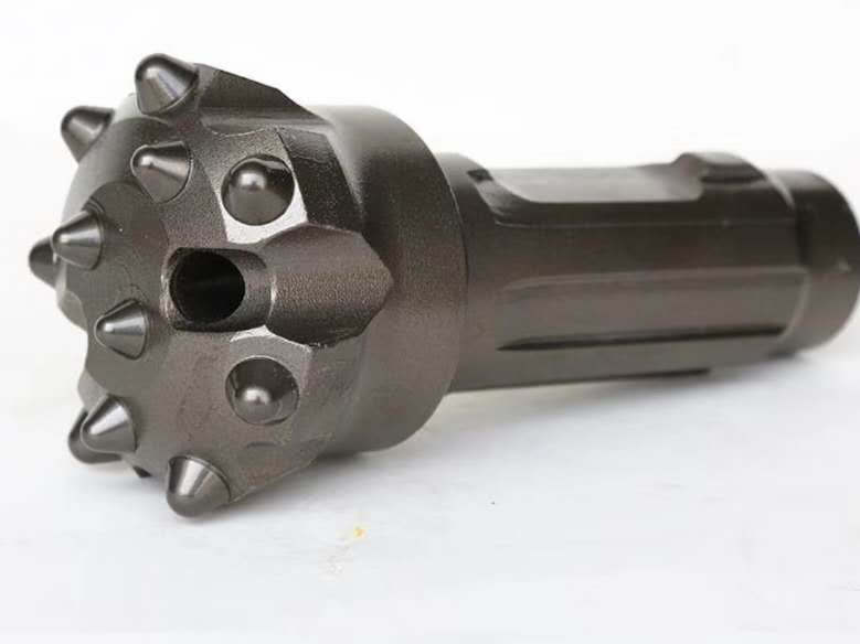 潜孔钻机操作中应注意的事项